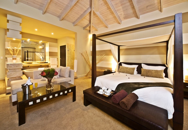 Room 3 - The Honeymoon Suite