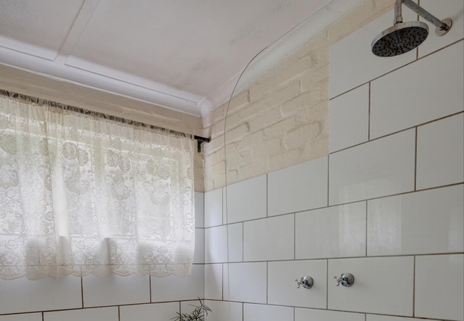 Loerie Cottage @ Somerset Gift