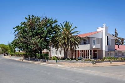 Loganda Karoo Lodge