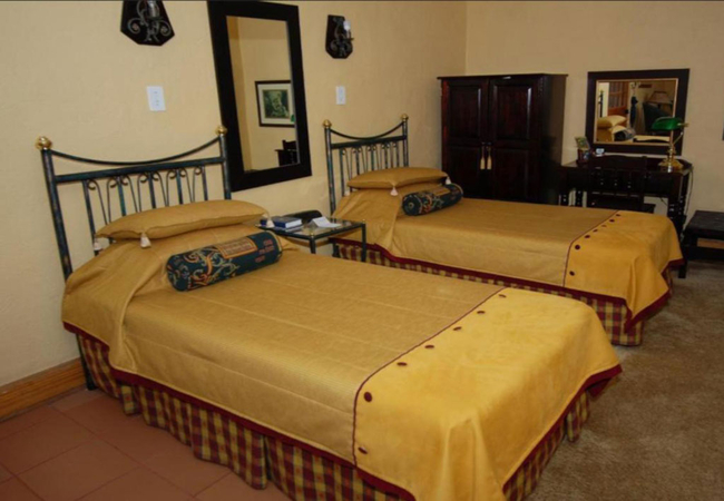 Deluxe Twin / King Unit