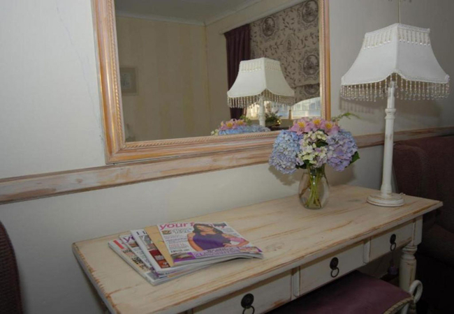 Deluxe King with Bath