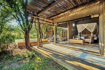 Deluxe Chalet (with Jacuzzi)