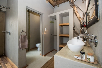 Deluxe Chalet (with Jacuzzi)