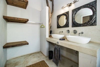 Executive Tented Chalet (with Jacuzzi)
