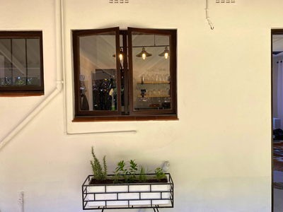 Luxury Farm Cottage With Sea View