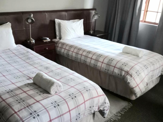 Twin Rooms