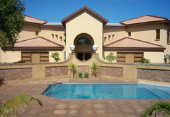 Madidinkwe Guest Villa