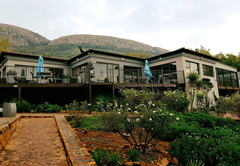 Magalies Mountain Lodge and Spa
