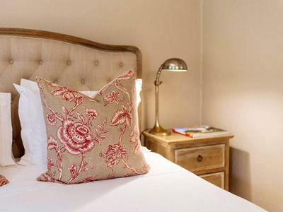 Superior Queen Room