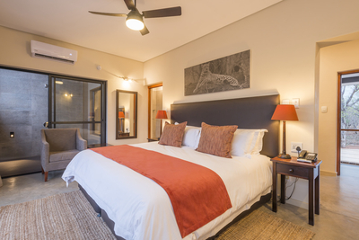Interleading Superior Rooms