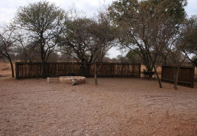 Makhato 84 Bush Lodge