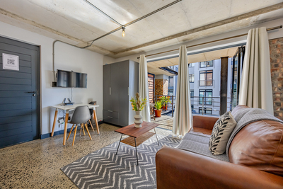 Manhattan Studio 4