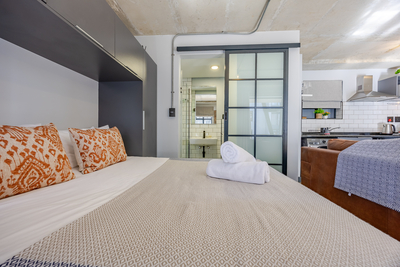 Manhattan Studio 4