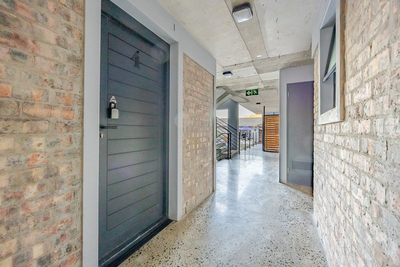 Manhattan Studio 4