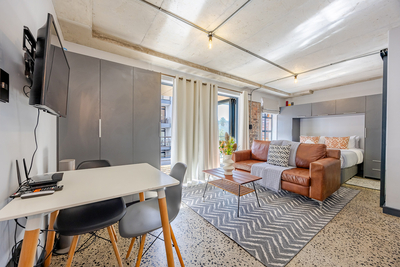 Manhattan Studio 4