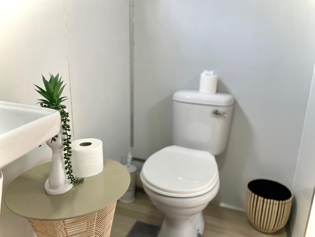 The Point of View Cabin 