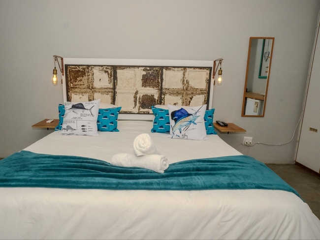 Triple Room: Sailfish