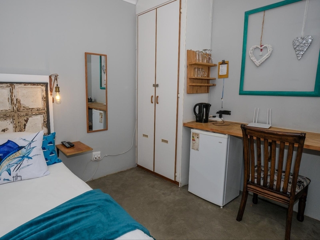 Triple Room: Sailfish