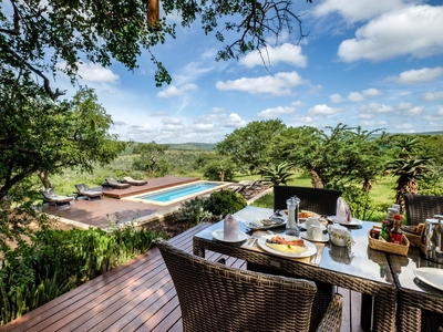 Mavela Game Lodge