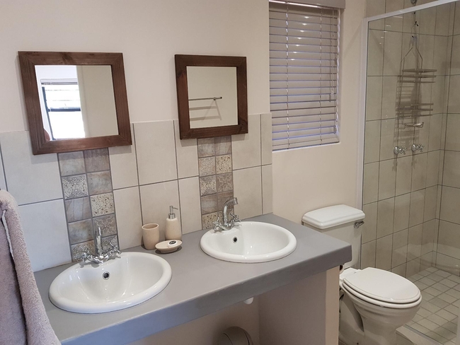 Two Bedroom Cottage 3