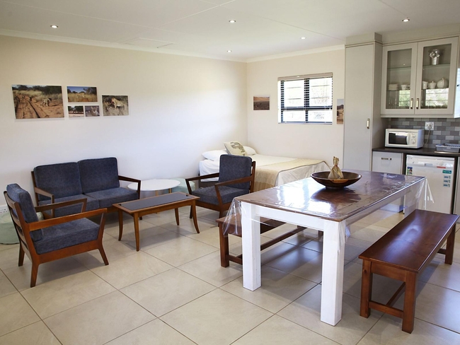 Two Bedroom Cottage 3