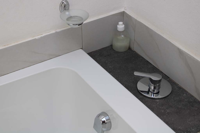 Large Family Apartment with Pool View 