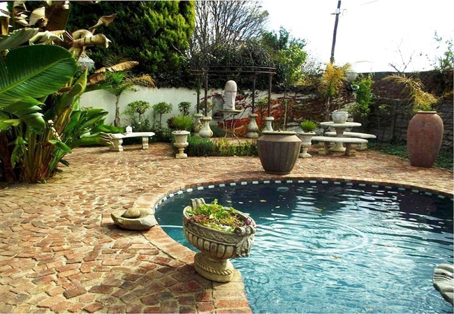 Michael-Angelo Guest House