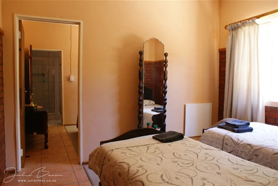 Self-Catering Apartment - Pet friendly