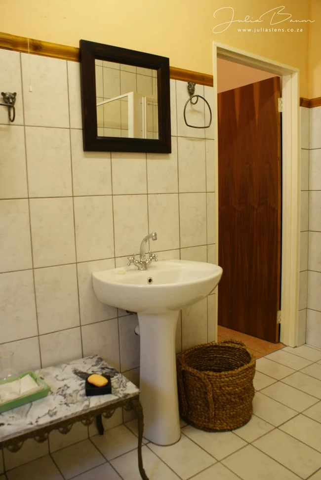 Self-Catering Apartment - Pet friendly