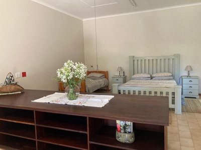 Self-Catering Family Room - Pet friendly