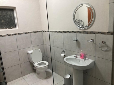 Self-Catering Family Room - Pet friendly