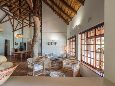 Milima Big 5 Safari Lodge