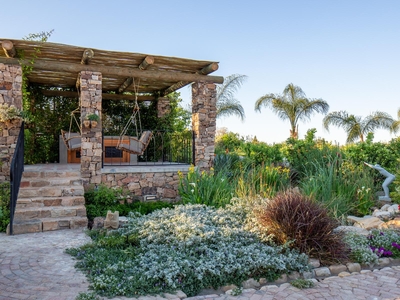 Mirtehof Guest Farm Estate