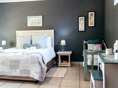 In Time Family Cottage