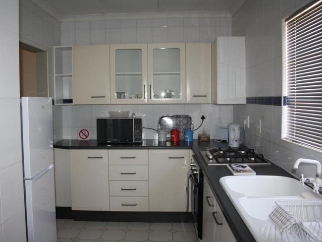 In Time Family Cottage