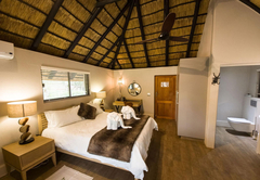 Molapo Safari Lodge