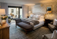 Manor House Luxury Suite