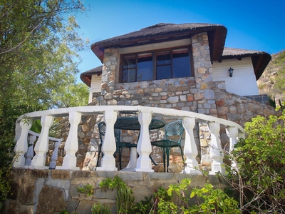 Eagles Nest Mountain Cottage
