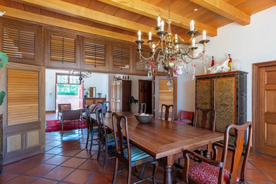 Mont Angelis Manor