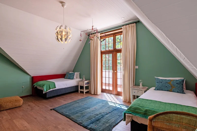 Mont Angelis Manor