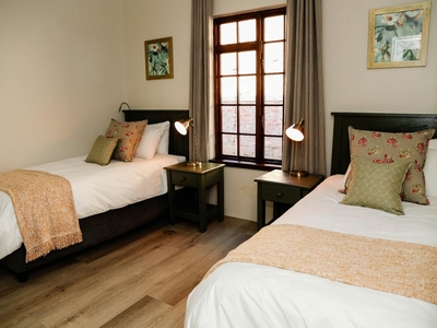 Deluxe Self-Catering Chalet