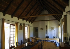Three-Bedroom Thatch Cottage 