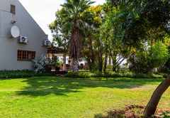 Mooiplaas Guest House