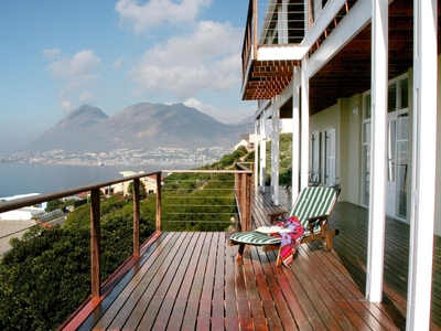 Moonglow Guest House