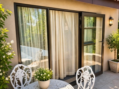 Riverview Room No 1