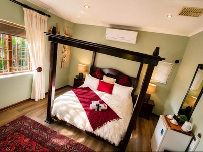 Riverview Room No 3