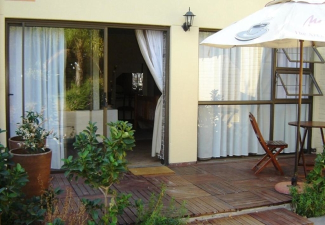 Self catering Studio Unit