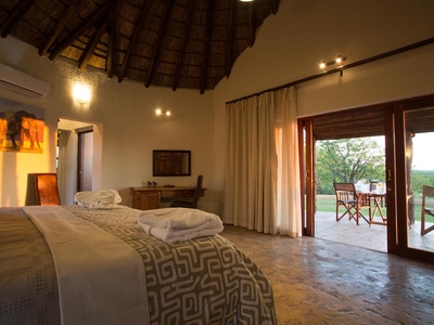 Signature Room