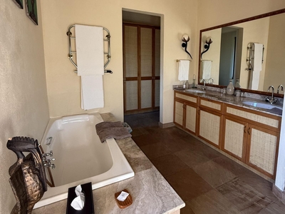 Morala Lodge