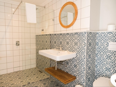 Deluxe Corner Suite with Sea View